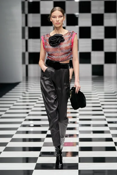 Look 108